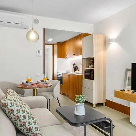 Appartement Prime Flat With Ac | The Pharmacia Collection Porto
