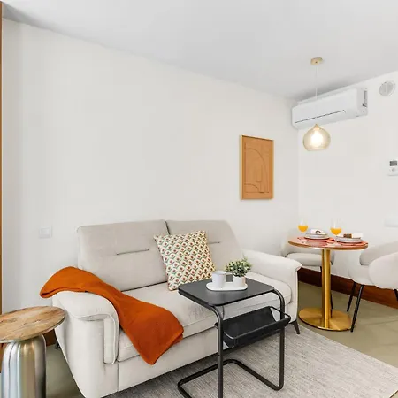 Prime Flat With Ac | The Pharmacia Collection Appartement *