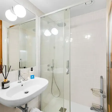 Prime Flat With Ac | The Pharmacia Collection Appartement Porto