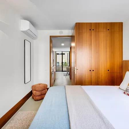 Prime Flat With Ac | The Pharmacia Collection Porto